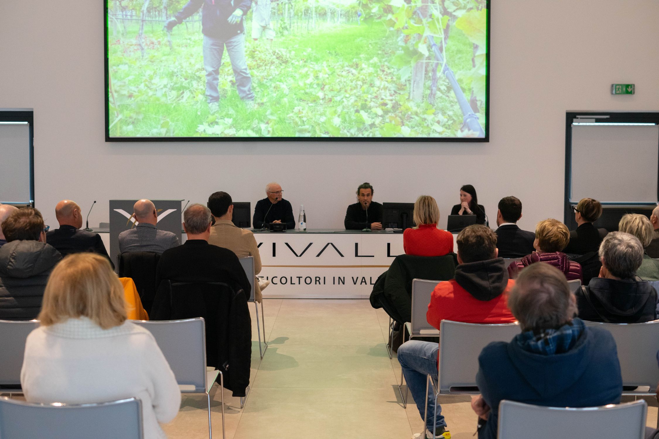 Presentato ufficialmente il primo vino sociale e resistente del Trentino!